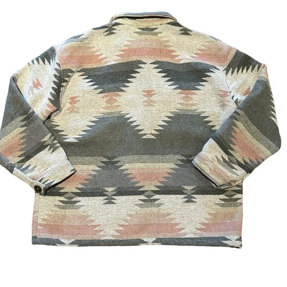 Jodifl Women’s Large Pink and Gray Aztec Button Up Shacket Shirt/Jacket - Picture 2 of 8